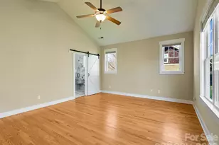 24 Creekside View Dr, Asheville, NC 28804 - Photo 12