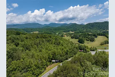 1409 US 441 Highway, Whittier, NC 28789 - Photo 10
