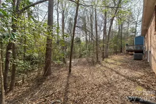 1122 Pine Knot Ct, Clover, SC 29710 - Photo 34
