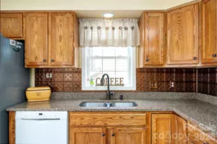 107 Loch Haven Rd, Swannanoa, NC 28778 - Photo 4