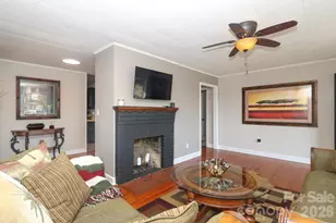 414 S Chester Street S, Blacksburg, SC 29702 - Photo 10