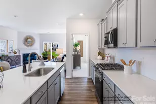 1125 Coopers Ct, Belmont, NC 28012 - Photo 6