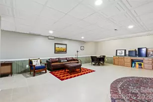 514 Golfview Ct, Lenoir, NC 28645 - Photo 24