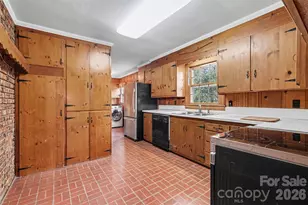 370 Summit Ct SE, Concord, NC 28025 - Photo 16