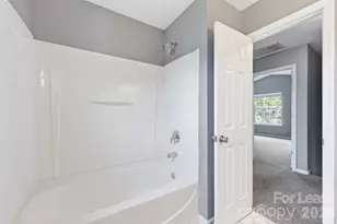 3911 Hathaway Hills Dr, Charlotte, NC 28214 - Photo 20