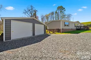 4660 Rink Dam Rd, Taylorsville, NC 28681 - Photo 6