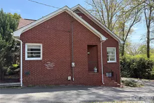 1631 Maple Ave, Albemarle, NC 28001 - Photo 8