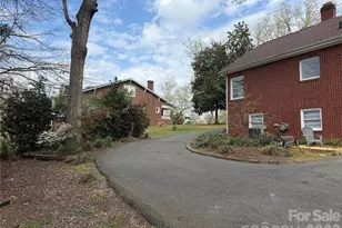 1631 Maple Ave, Albemarle, NC 28001 - Photo 10