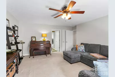 25 Old Pasture Way, Hendersonville, NC 28739 - Photo 22