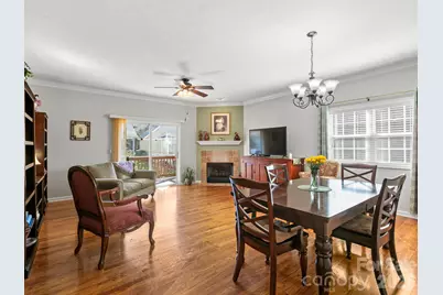 25 Old Pasture Way, Hendersonville, NC 28739 - Photo 2