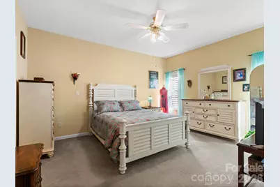 25 Old Pasture Way, Hendersonville, NC 28739 - Photo 4