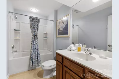 25 Old Pasture Way, Hendersonville, NC 28739 - Photo 20