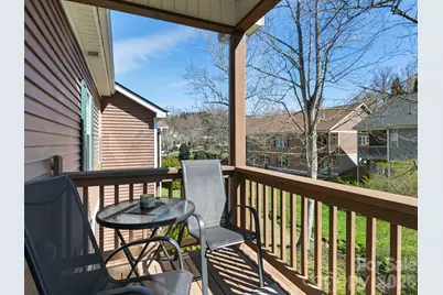 25 Old Pasture Way, Hendersonville, NC 28739 - Photo 18