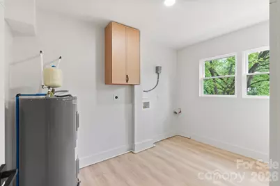 3320 Winterfield Place, Charlotte, NC 28205 - Photo 38