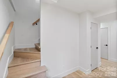 3320 Winterfield Place, Charlotte, NC 28205 - Photo 24