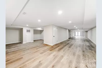 1632 Burtonwood Circle, Charlotte, NC 28212 - Photo 28