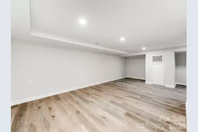 1632 Burtonwood Circle, Charlotte, NC 28212 - Photo 36