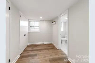 1632 Burtonwood Circle, Charlotte, NC 28212 - Photo 32