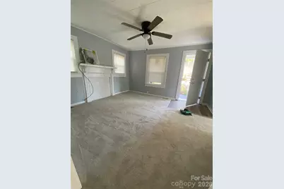 1521 W Davidson Avenue, Gastonia, NC 28052 - Photo 6