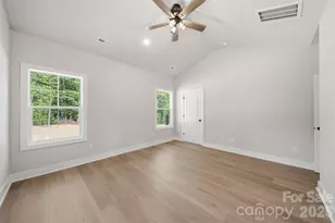 2434 Kimberly Ave, Morganton, NC 28655 - Photo 18