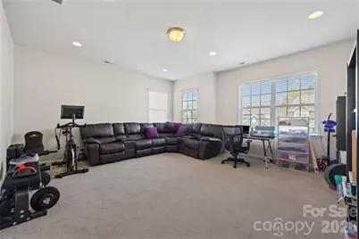 327 Hawks Creek Parkway, Fort Mill, SC 29708 - Photo 32