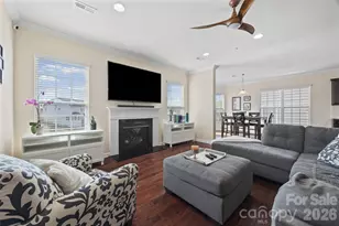 327 Hawks Creek Pkwy, Fort Mill, SC 29708 - Photo 16