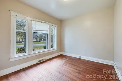 1134 Wilson W Lee Boulevard, Statesville, NC 28677 - Photo 4