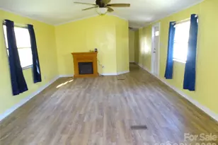 453 Riverview Ln, Lexington, NC 27292 - Photo 8