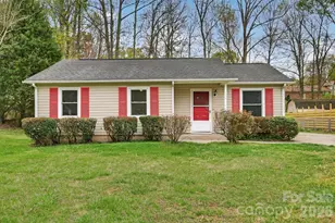 1713 Ranchwood Dr, Charlotte, NC 28217 - Photo 1