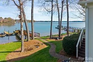 17723 Springwinds Dr, Cornelius, NC 28031 - Photo 8