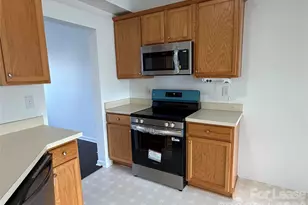 141 Rock Ridge Ln, Mount Holly, NC 28120 - Photo 8