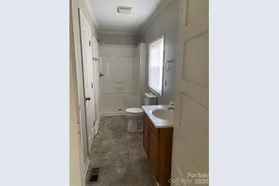 303 Rogers Lake Road, Kannapolis, NC 28081 - Photo 20