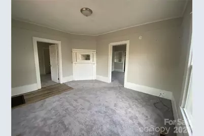 303 Rogers Lake Road, Kannapolis, NC 28081 - Photo 6