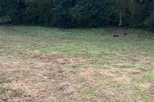 303 Rogers Lake Rd, Kannapolis, NC 28081 - Photo 4