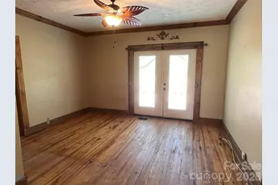 635 E Sanders Road, Shelby, NC 28150 - Photo 36