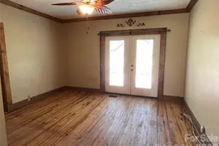 635 E Sanders Rd, Shelby, NC 28150 - Photo 36