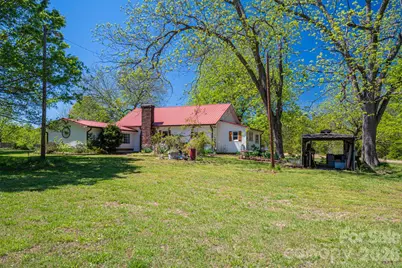 635 E Sanders Road, Shelby, NC 28150 - Photo 8
