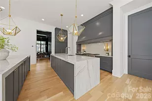 2208 Overhill Rd, Charlotte, NC 28211 - Photo 12