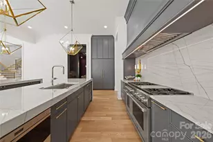 2208 Overhill Rd, Charlotte, NC 28211 - Photo 14