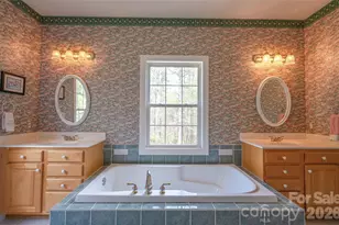 102 Fish Hawk Dr, Hendersonville, NC 28739 - Photo 20