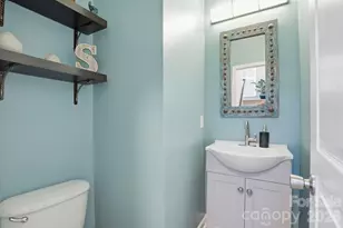 2814 Avalon Loop Rd, Charlotte, NC 28269 - Photo 10