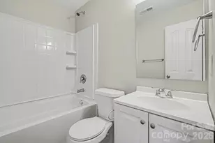 2418 S Cairns Mill Ct, Charlotte, NC 28269 - Photo 14