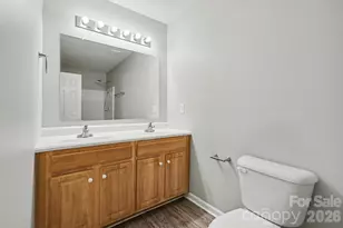 911 Valley Ridge Rd, Charlotte, NC 28214 - Photo 12