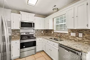 3601 Cedar Bark Dr, Matthews, NC 28105 - Photo 6