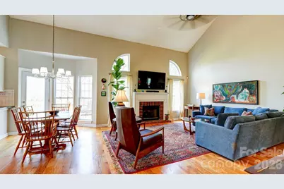 10207 Rougemont Lane, Charlotte, NC 28277 - Photo 6