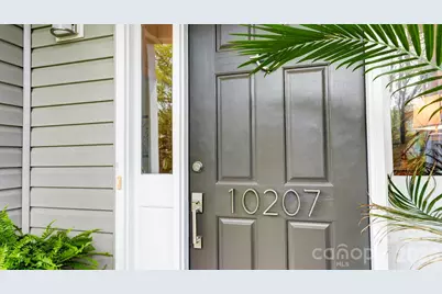 10207 Rougemont Lane, Charlotte, NC 28277 - Photo 2