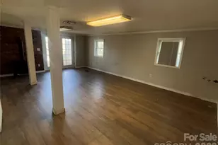 2618 32nd Ave NE, Hickory, NC 28601 - Photo 12