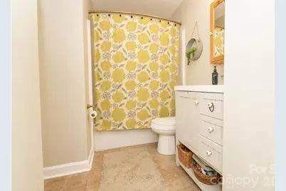 6701 Rugby Lane, Charlotte, NC 28226 - Photo 18