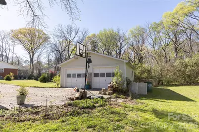 6701 Rugby Lane, Charlotte, NC 28226 - Photo 34