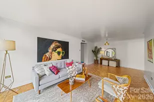 1300 Queens Rd, Charlotte, NC 28207 - Photo 4